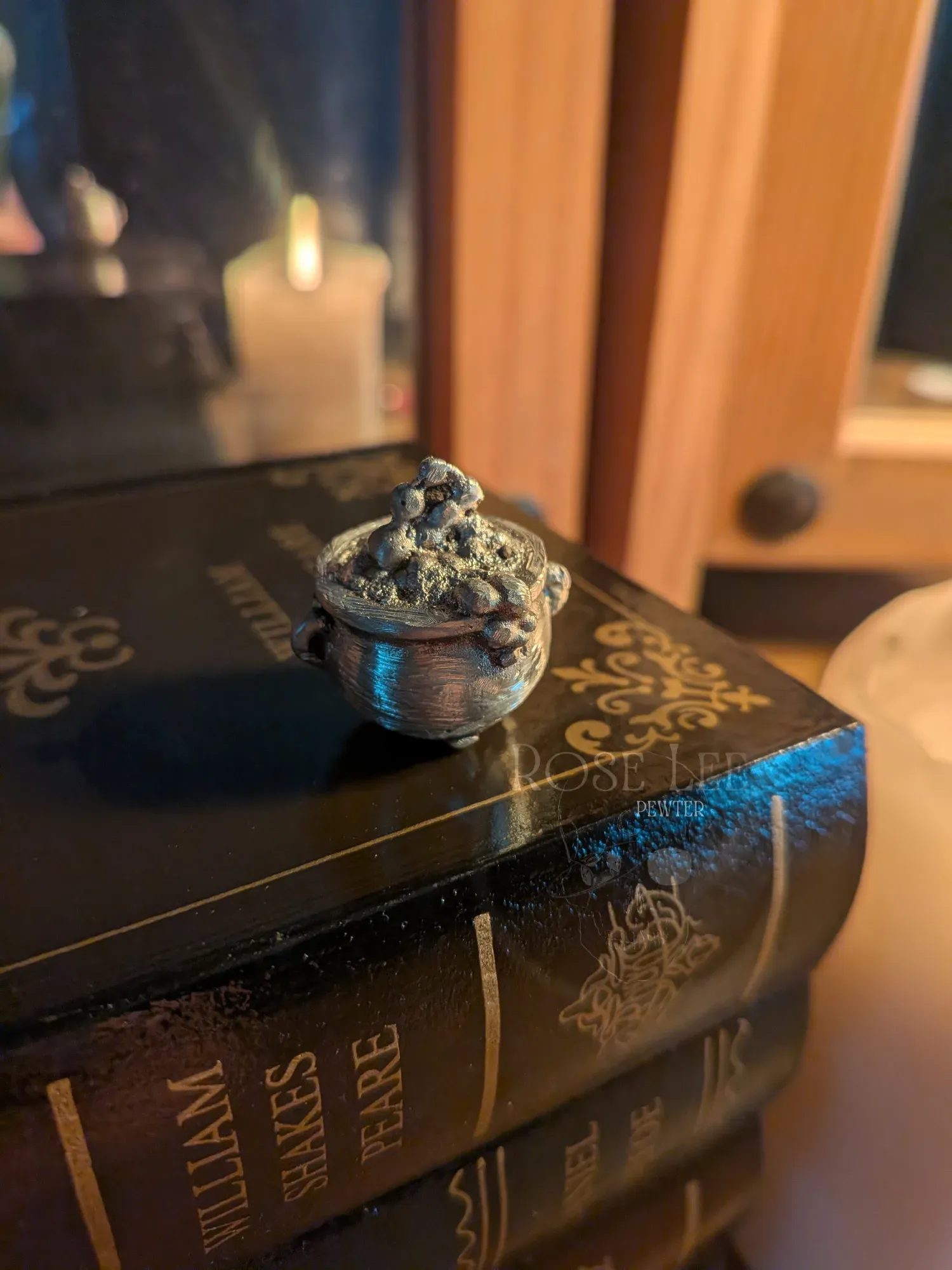 mini bubbling cauldron, witchy gothic gift